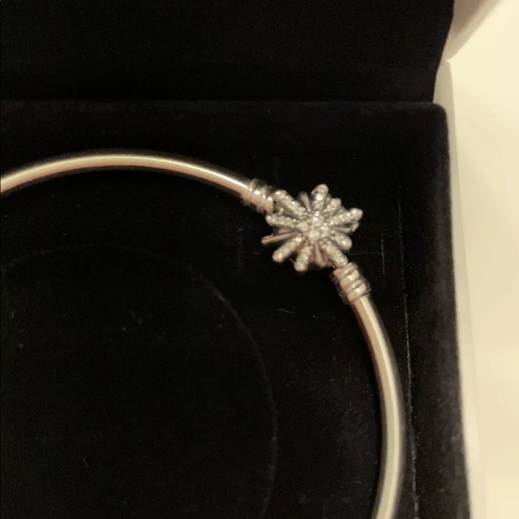 Pandora bracelet - Picture 3 of 5